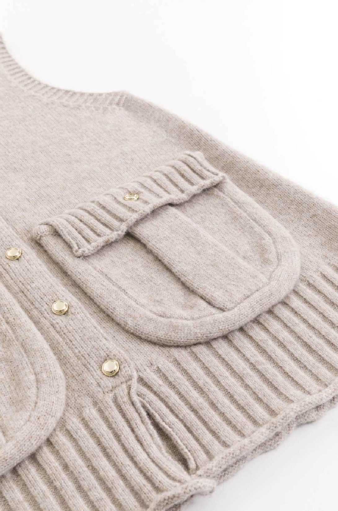 lookbook showcase 6983abc4433841217a371604-5