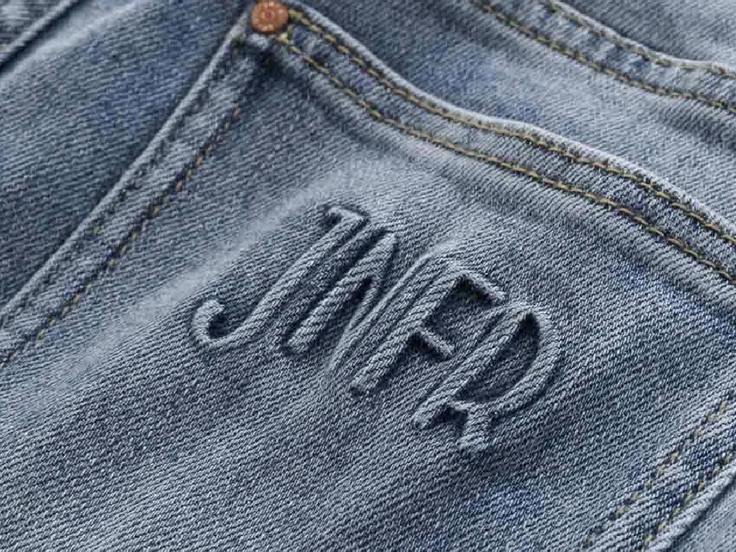 lookbook showcase 6983afd0433841217a371606-1