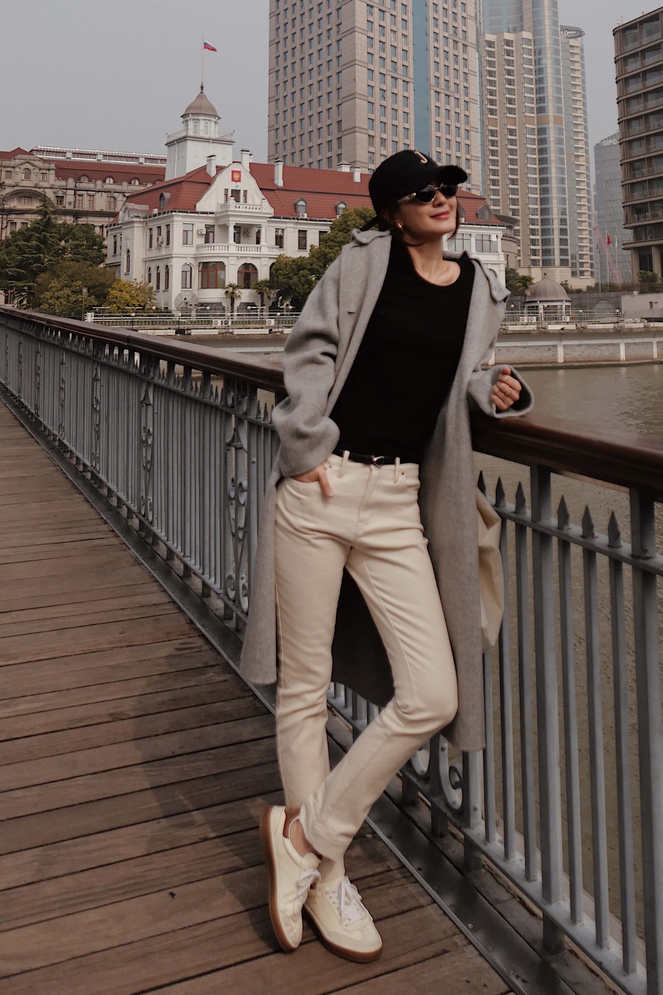 lookbook showcase 69169eeb08c3a9d24245502a-3