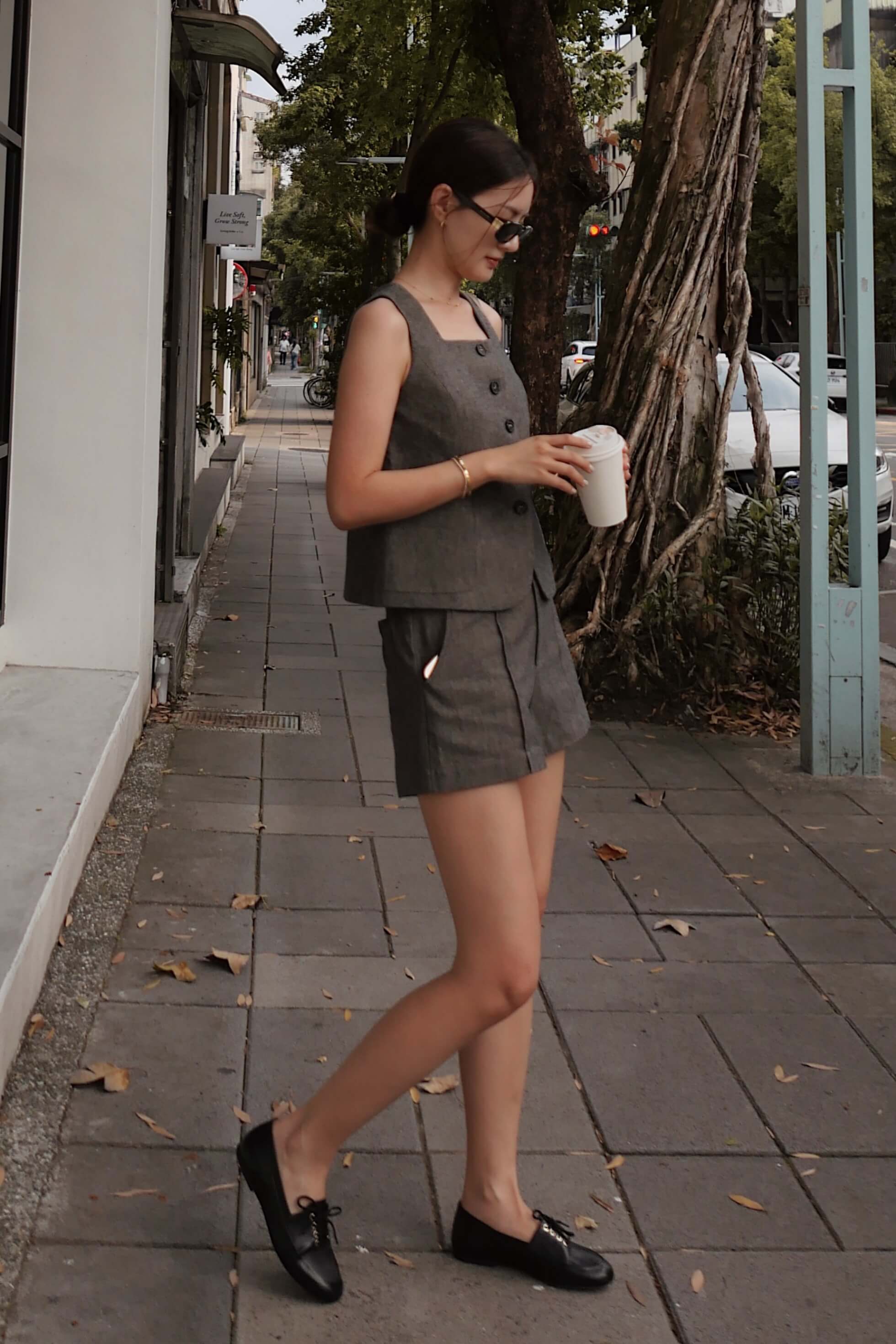 lookbook showcase 69fea7534f4d045b8be13227-4