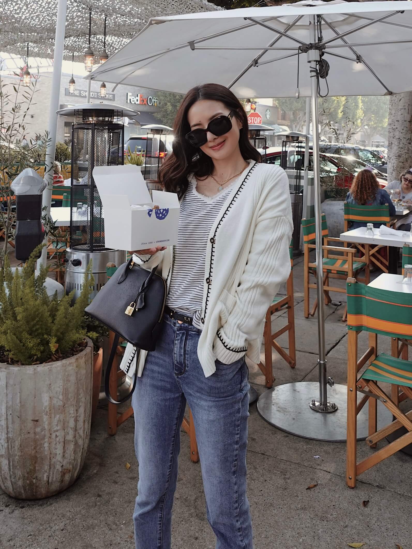 lookbook showcase 67aacb89789f453bb9e64a58-5