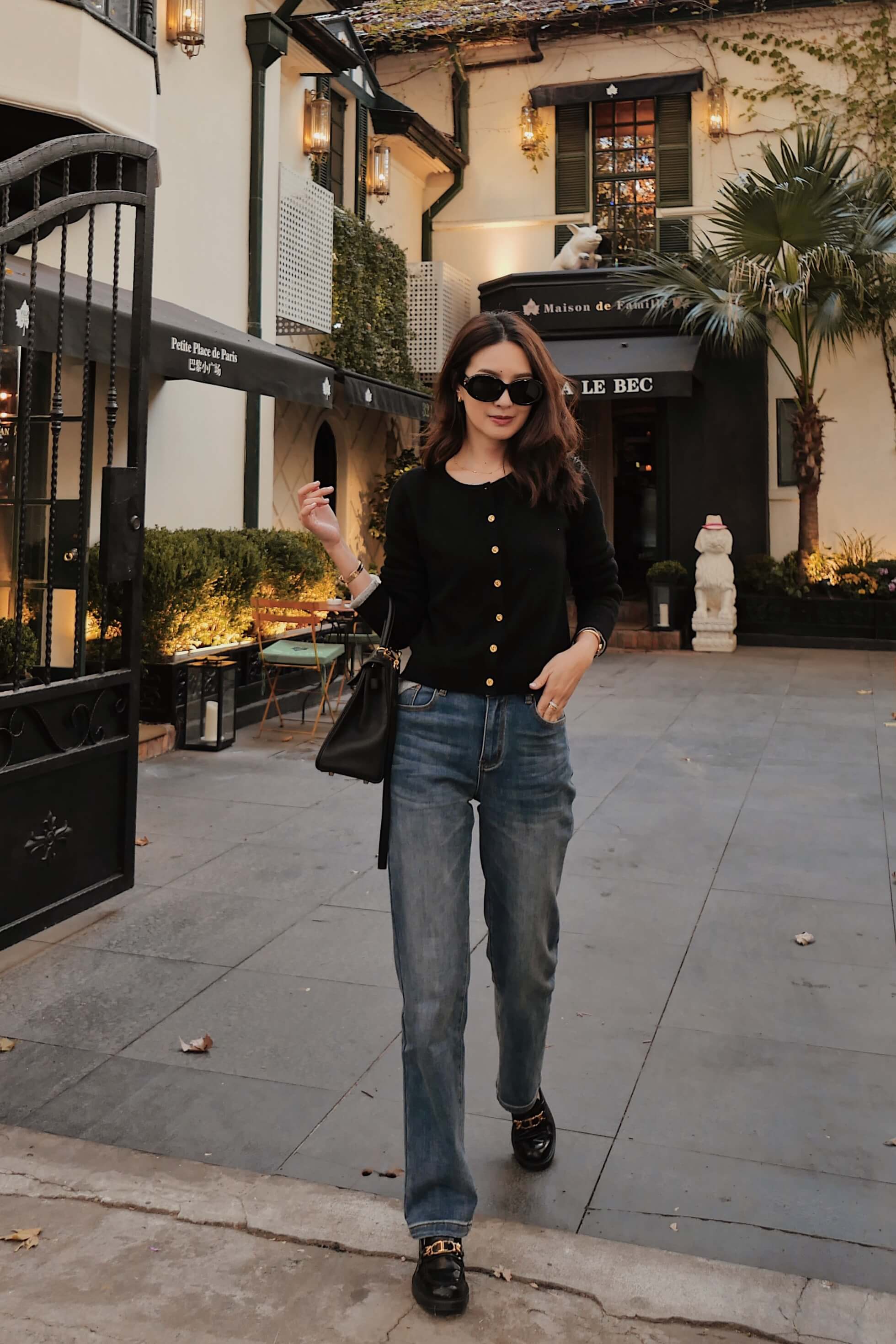 lookbook showcase 693cd0e920bab23ad6ba1129-2